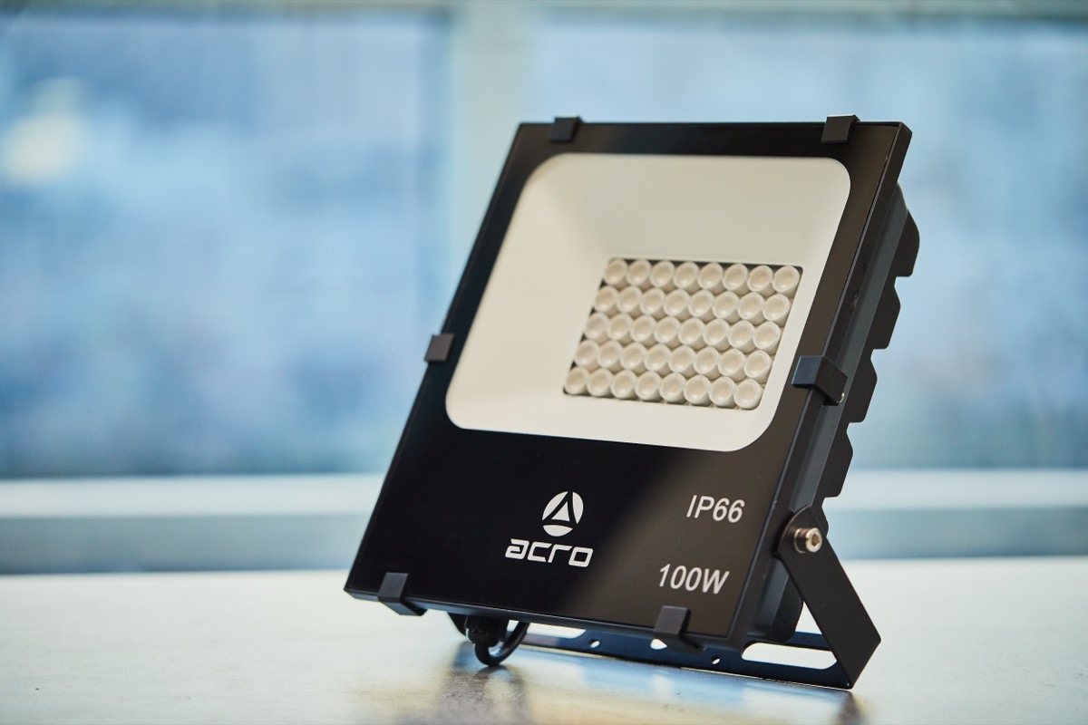 아크로 LED 집중형 렌즈 투광등 100W