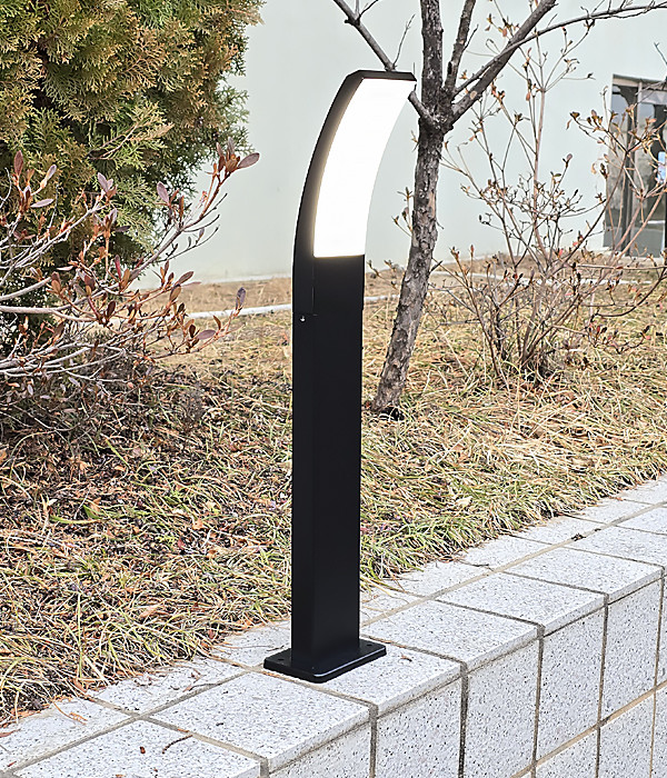 LED 모네스 잔디등