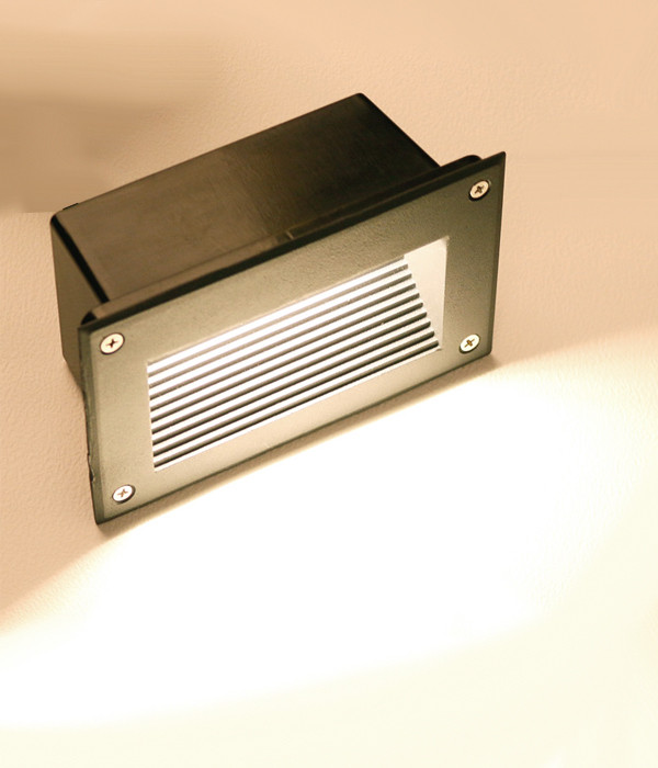 4502 LED 사각 계단매입 6W (블랙) (타공크기 : 157mm x 96mm)