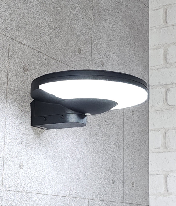 LED 티엔 태양광 벽등 4.5W